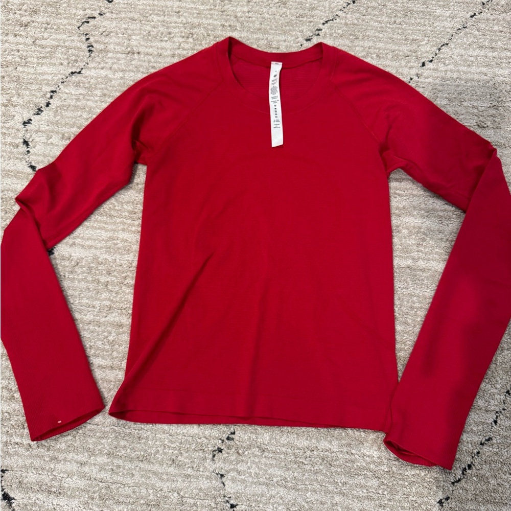 Lululemon size 4
